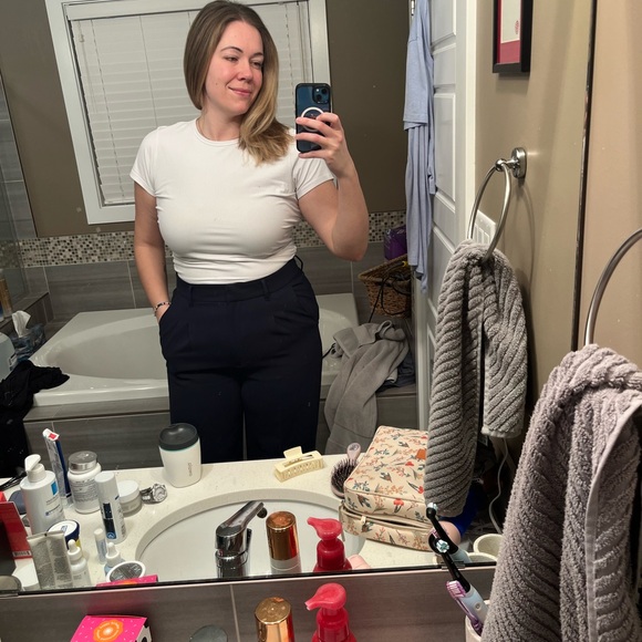 Meet your Posher, Chelsea - Picture 2 of 6